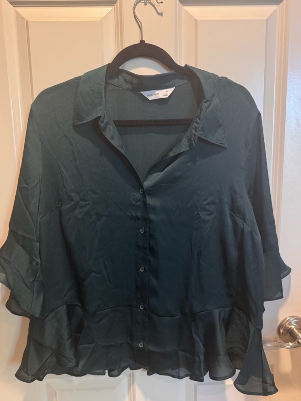 Nine West Dark Green Ruffle Button-Front Blouse